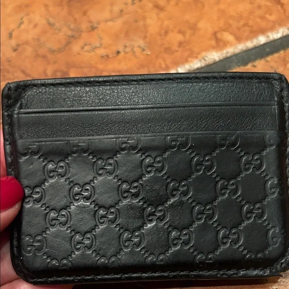 Gucci Embossed Black Leather Card Holder - Picture 3 of 12